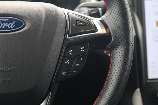 Certified 2024 Ford Edge ST-Line AWD/4WD image 8