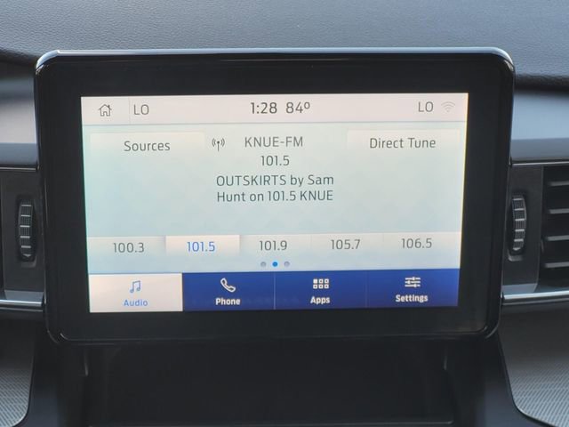 Certified 2020 Ford Explorer XLT w/ Equipment Group 202A image 27