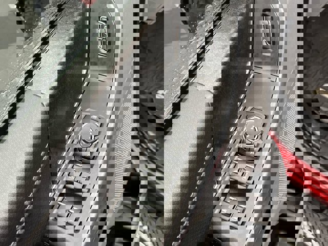 Certified 2022 Ford F150 XLT w/ Equipment Group 302A High image 9