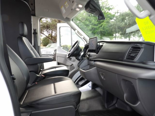 Certified 2026 Ford Transit 250 148 High Roof Extended w/ Load Area Protection Package RWD image 36