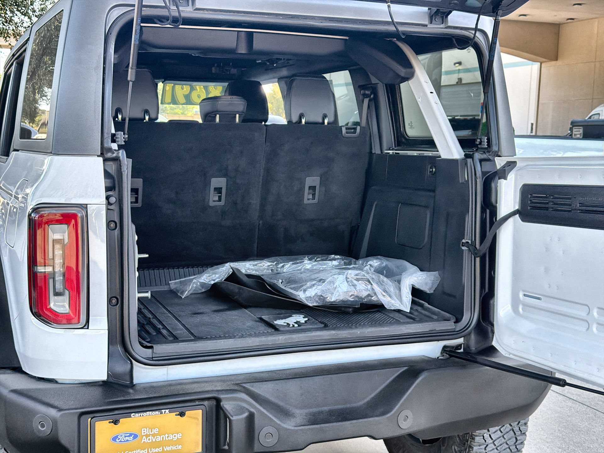 Certified 2023 Ford Bronco Wildtrak AWD/4WD image 23