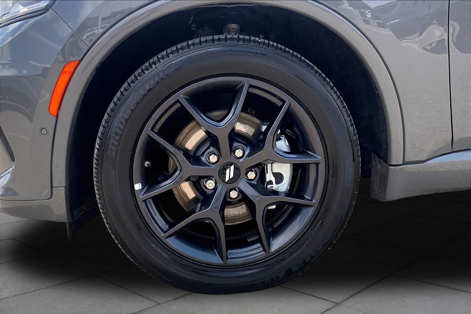 Used 2026 Dodge Durango GT w/ Blacktop Package AWD/4WD image 11