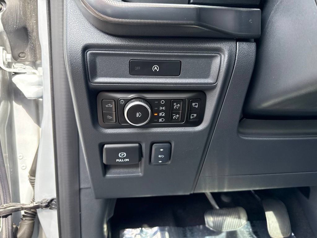 Certified 2025 Ford F150 Raptor AWD/4WD image 18