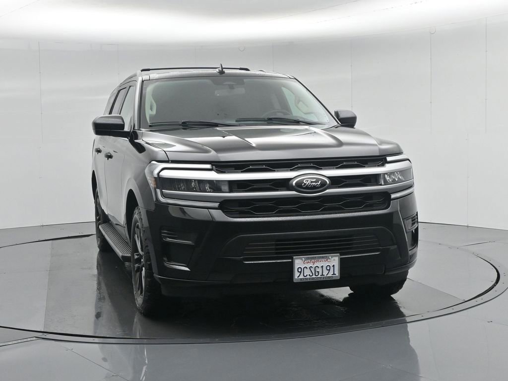 Certified 2022 Ford Expedition XLT image 6