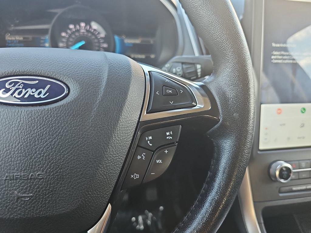 Certified 2024 Ford Edge SEL AWD/4WD image 17