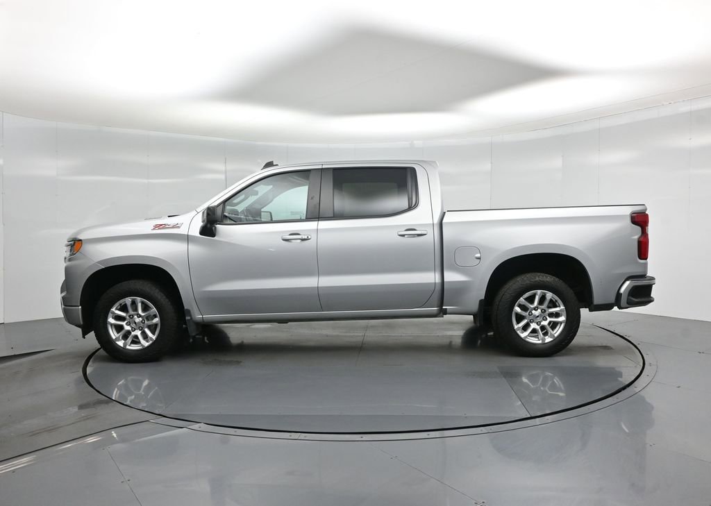 Used 2022 Chevrolet Silverado 1500 RST image 32