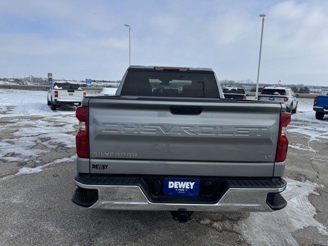 Used 2025 Chevrolet Silverado 1500 LT image 4