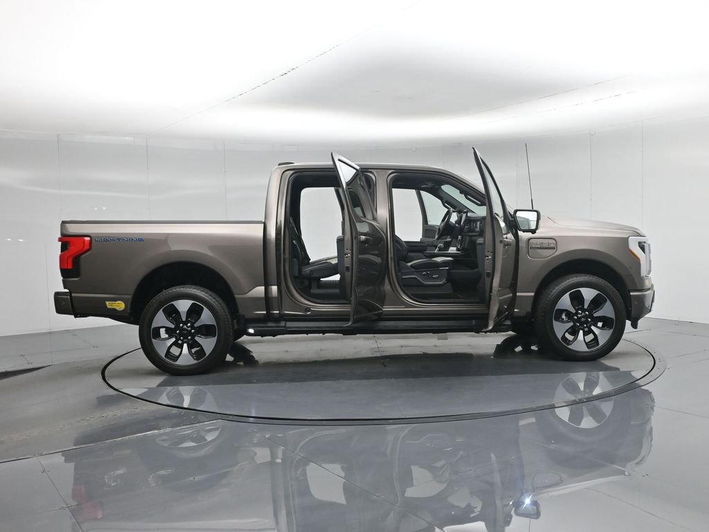 Certified 2022 Ford F150 Lightning Platinum image 4