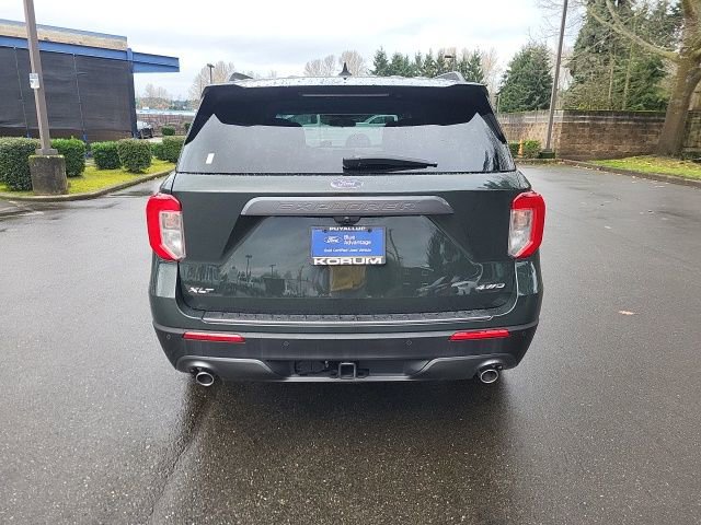 Certified 2023 Ford Explorer XLT w/ Equipment Group 202A image 5