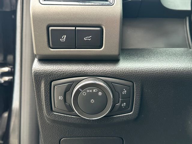 Certified 2020 Ford Expedition XLT w/ Equipment Group 202A image 30