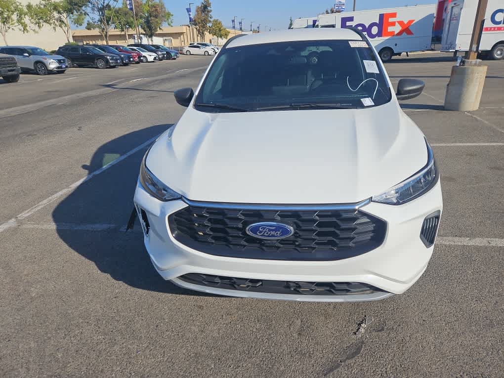 Certified 2023 Ford Escape ST-Line FWD image 2