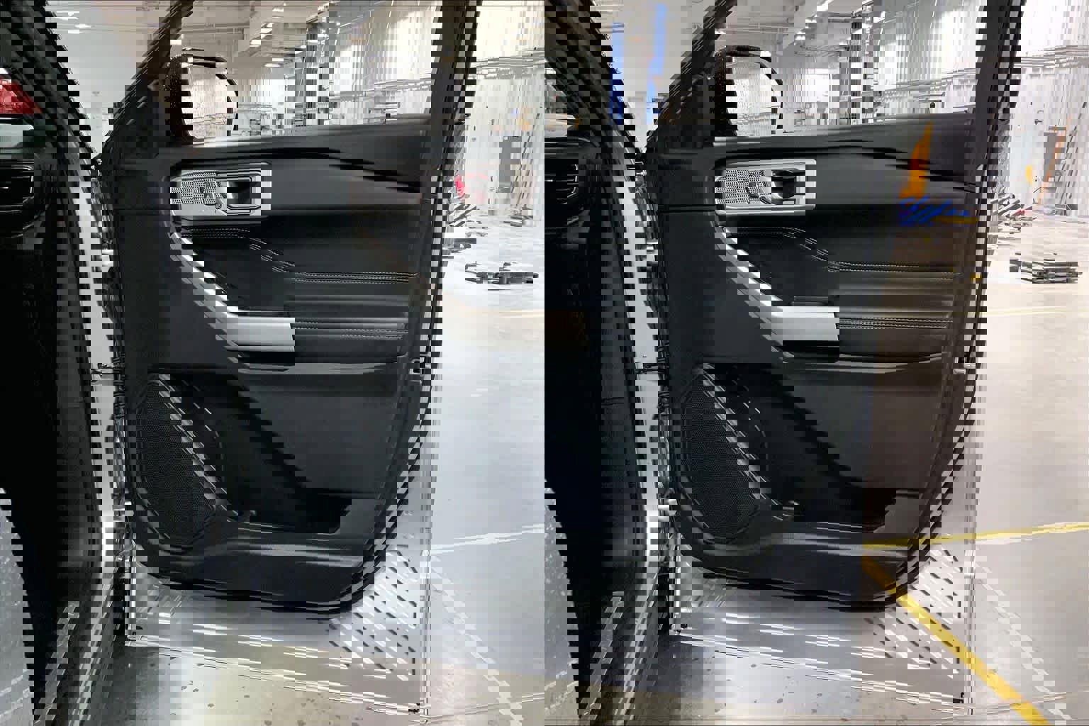 Certified 2022 Ford Explorer Limited w/ Equipment Group 301A image 21