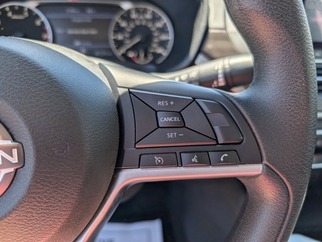 Used 2024 Nissan Altima 2.5 SV AWD/4WD image 19
