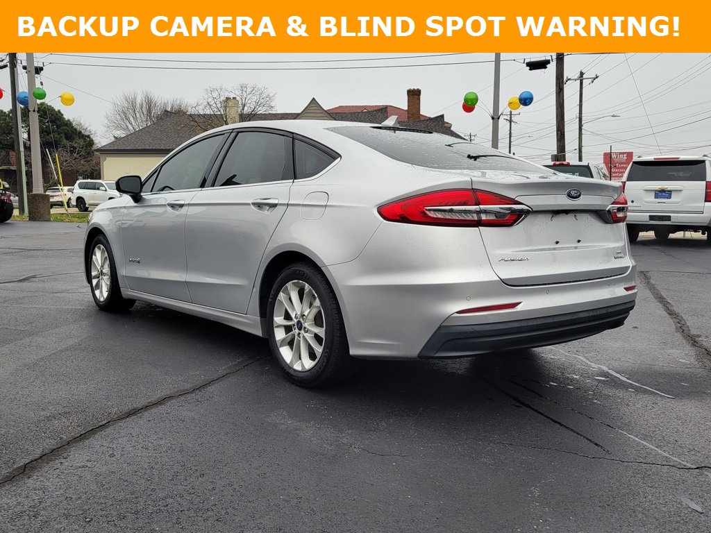 Certified 2019 Ford Fusion SE image 4