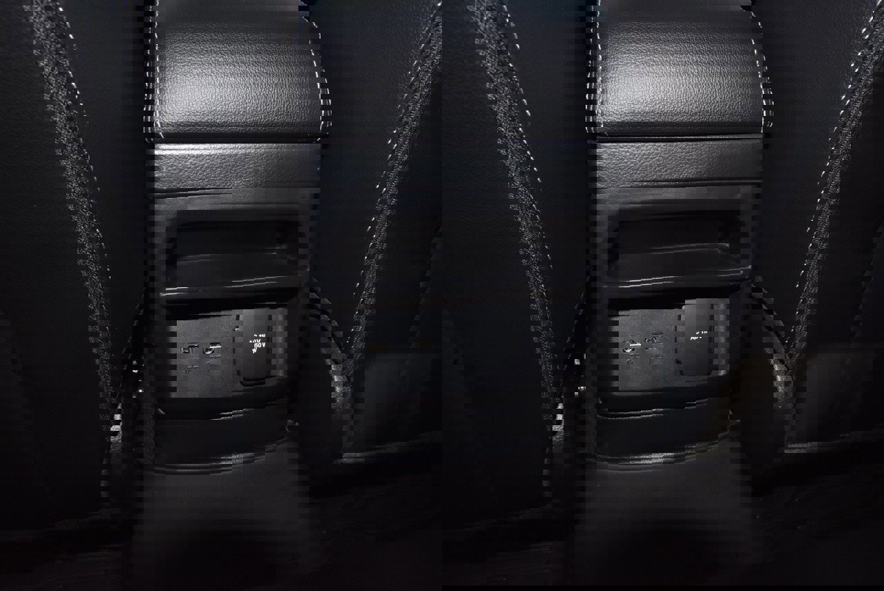 Certified 2022 Ford Ranger Lariat w/ Tremor Off-Road Package image 19