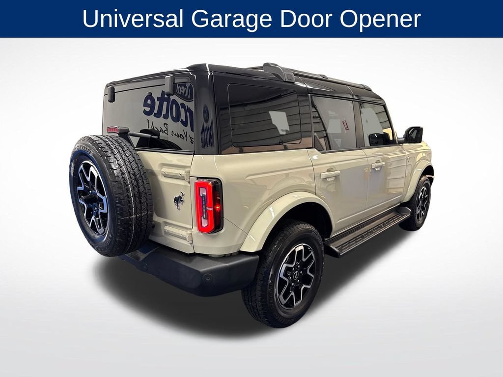 Certified 2025 Ford Bronco Outer Banks AWD/4WD image 5