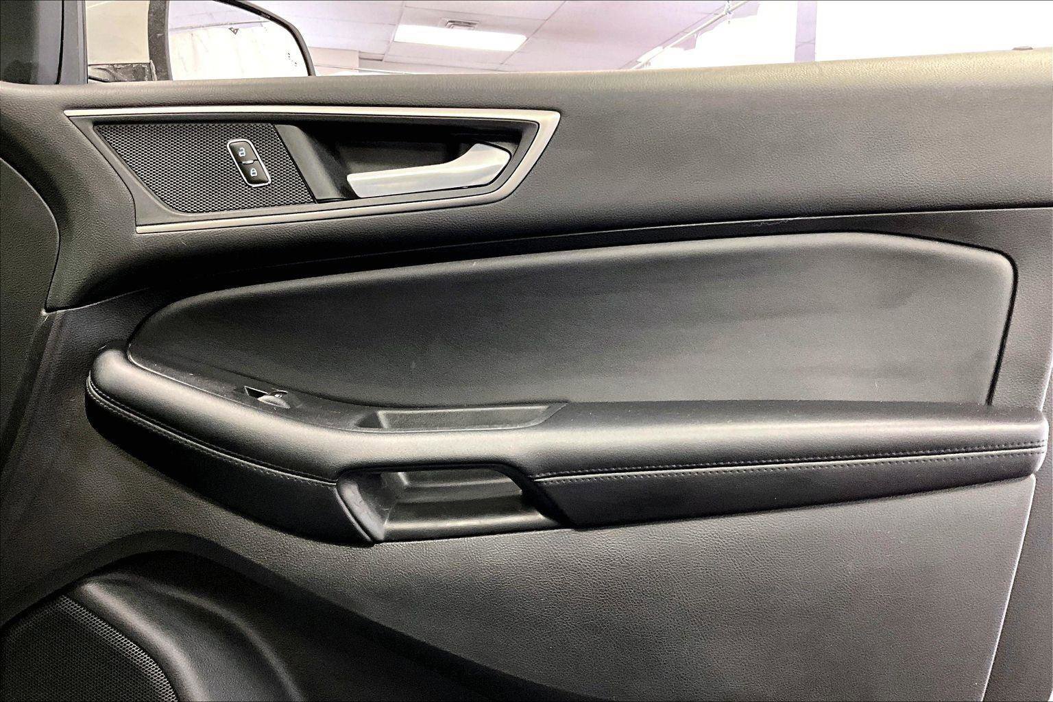 Certified 2022 Ford Edge SEL w/ Convenience Package image 23