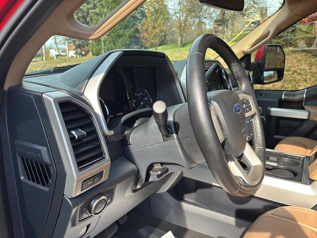 Certified 2022 Ford F350 Lariat w/ Lariat Value Package image 13