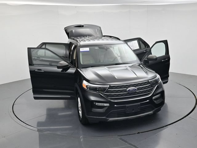 Certified 2023 Ford Explorer XLT w/ Equipment Group 202A AWD/4WD image 51