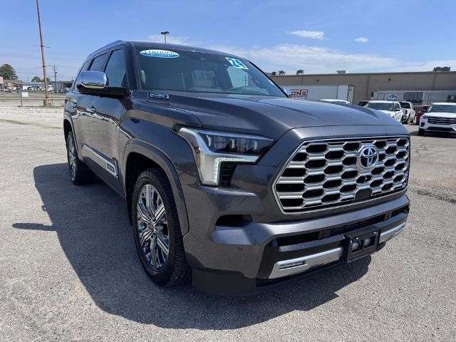 Used 2024 Toyota Sequoia Capstone AWD/4WD image 9