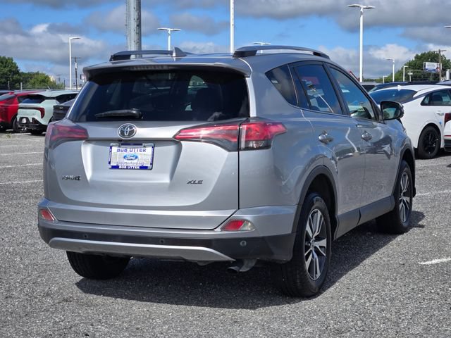 Used 2018 Toyota RAV4 XLE FWD image 7