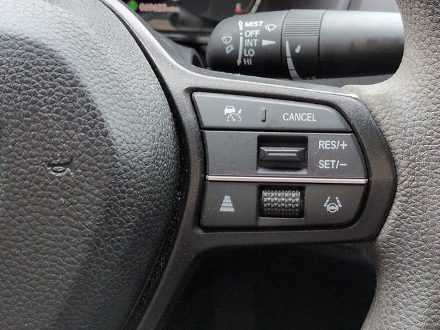 Used 2023 Honda Accord EX image 32