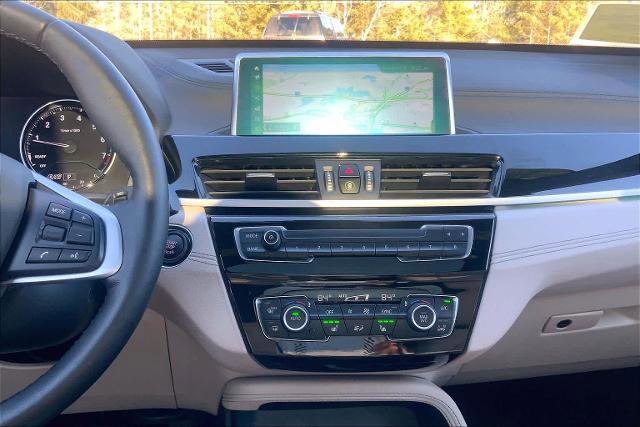 Used 2021 BMW X1 xDrive28i w/ Premium Package image 14