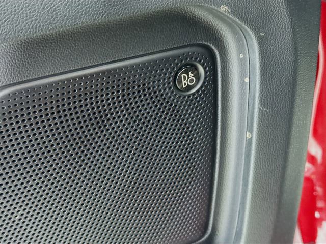 Certified 2022 Ford Escape SEL w/ SEL Stealth AWD Package image 19