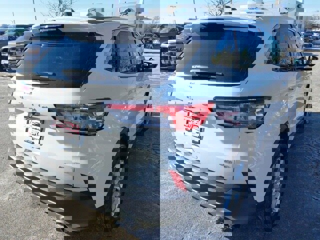 Certified 2022 Ford Escape SE image 5