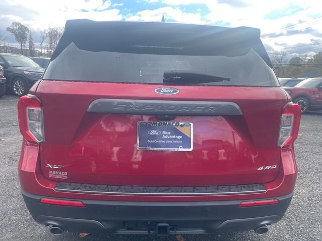 Certified 2023 Ford Explorer XLT w/ Equipment Group 202A image 4