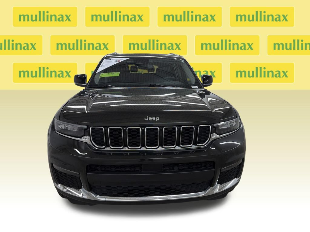 Used 2023 Jeep Grand Cherokee L Limited RWD image 15