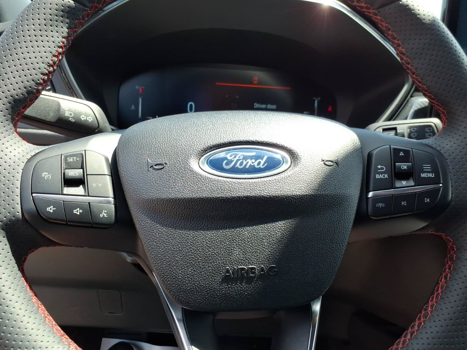 Certified 2023 Ford Escape ST-Line w/ Tech Pack #1 AWD/4WD image 22