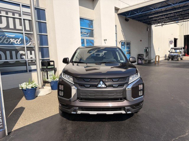 Used 2020 Mitsubishi Outlander Sport ES AWD/4WD image 3