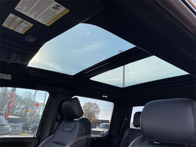 Certified 2018 Ford F150 Raptor w/ Equipment Group 802A Luxury image 18