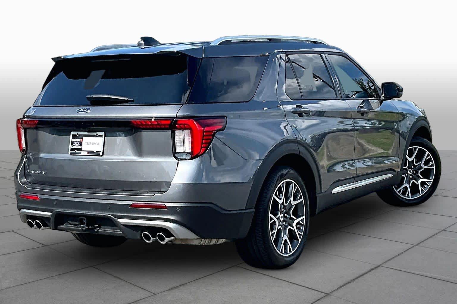 Certified 2025 Ford Explorer Platinum w/ Ultimate Package RWD image 13