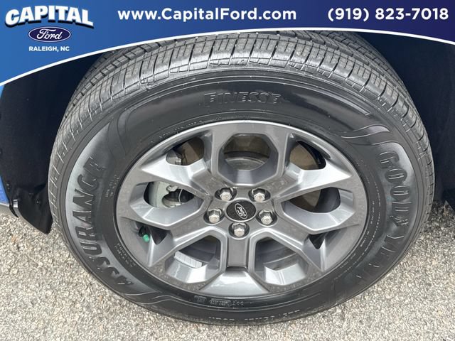 Certified 2025 Ford Maverick XLT w/ XLT Luxury Package AWD/4WD image 13