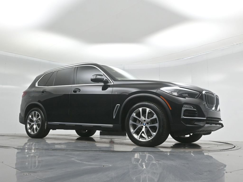 Used 2020 BMW X5 xDrive40i w/ Convenience Package image 2