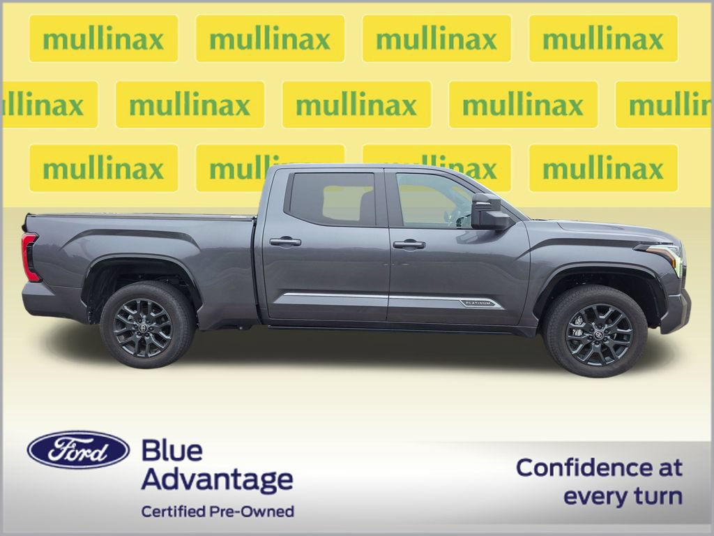 Used 2025 Toyota Tundra Platinum AWD/4WD image 2