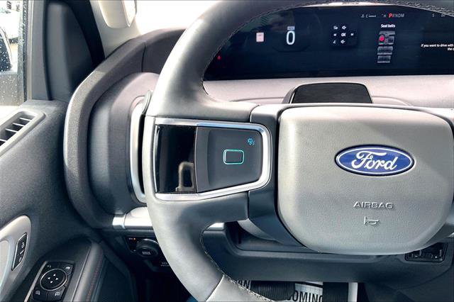 Certified 2025 Ford Expedition Active AWD/4WD image 18