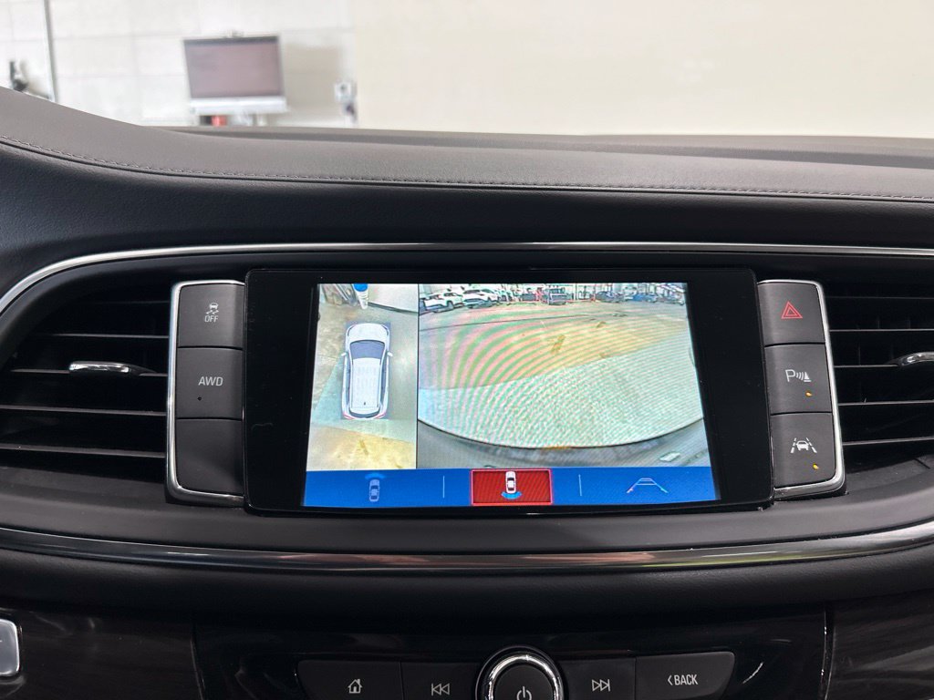 Used 2019 Buick Enclave Premium AWD/4WD image 23