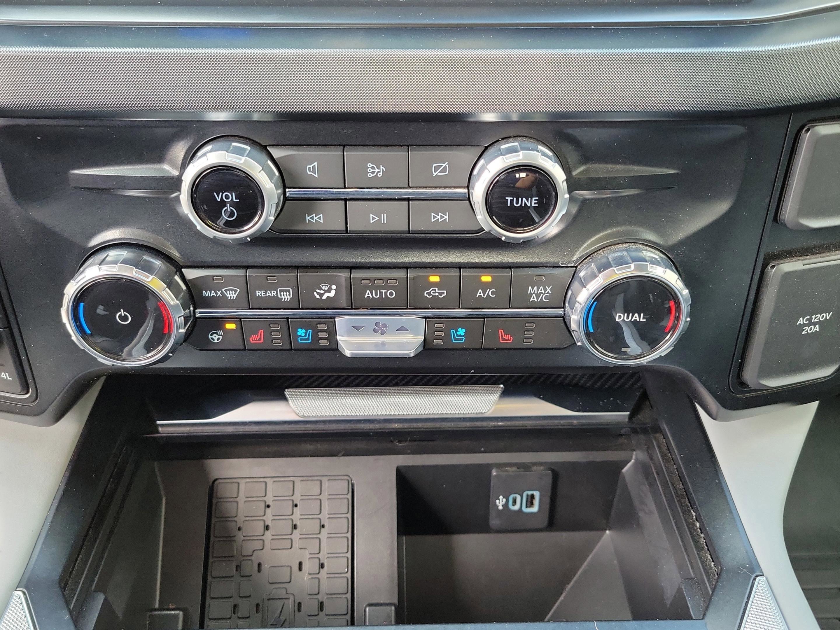 Certified 2024 Ford F250 Limited w/ FX4 Off-Road Package image 14