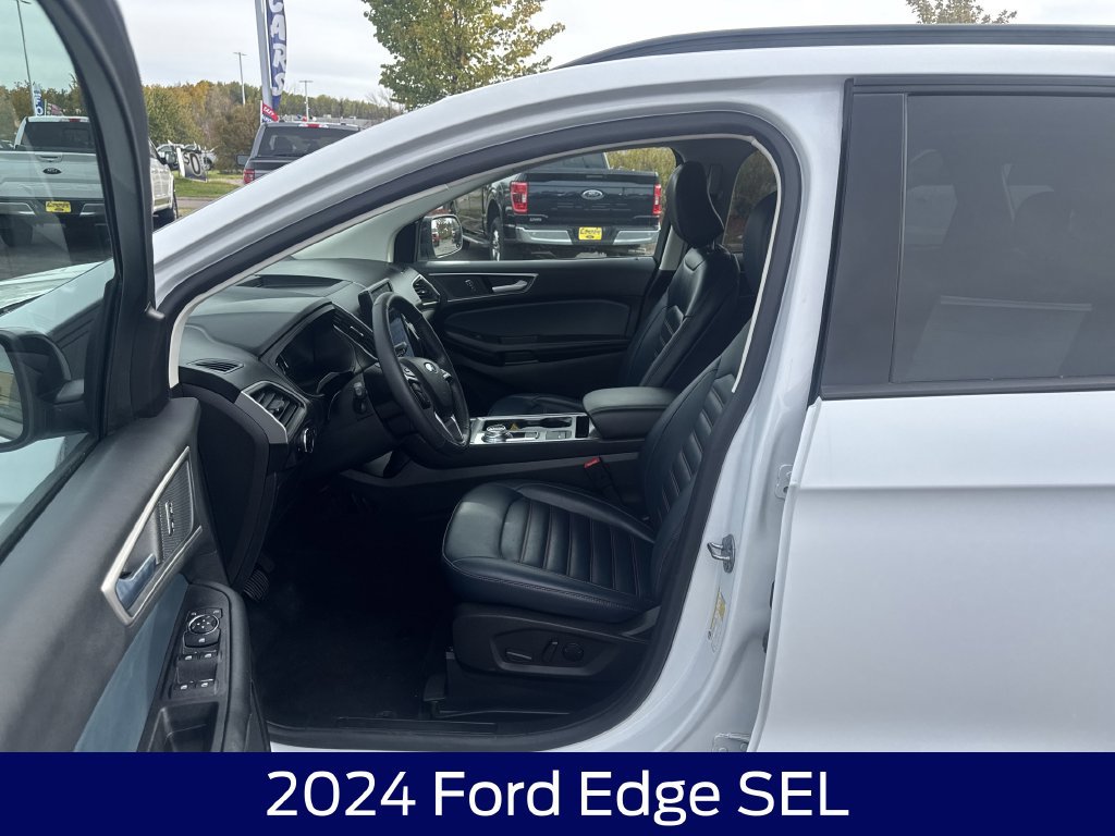 Certified 2024 Ford Edge SEL w/ Sport Appearance Package AWD/4WD image 12