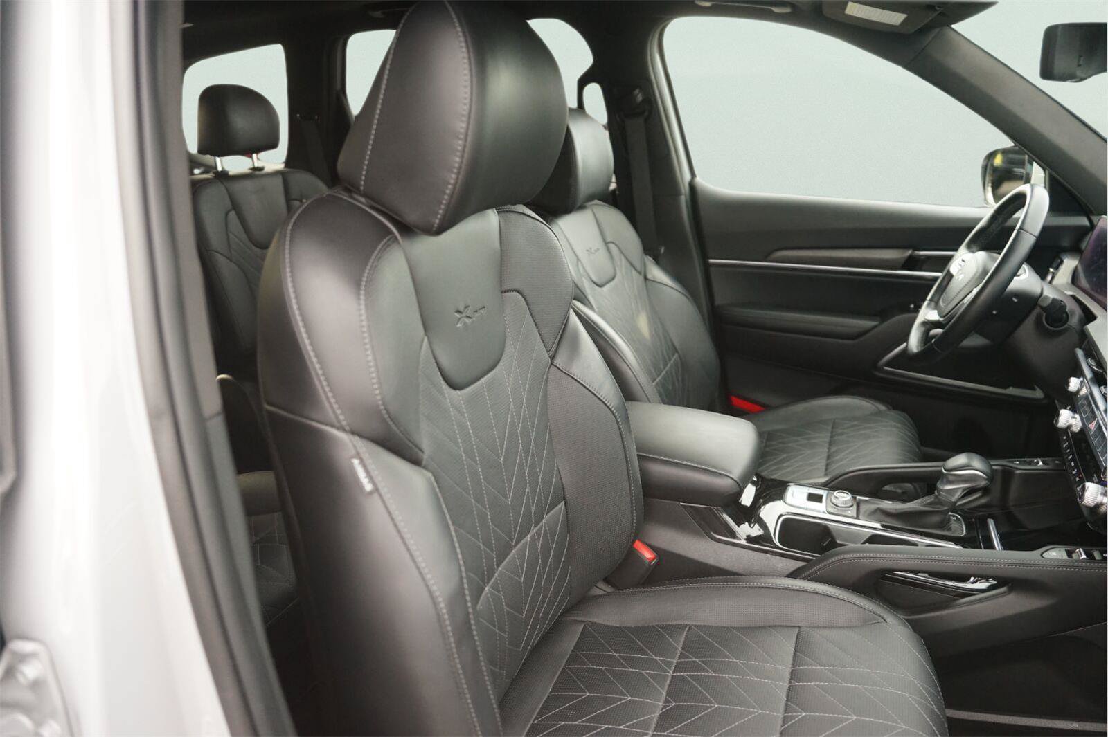 Used 2024 Kia Telluride SX Prestige X-Pro AWD/4WD image 20