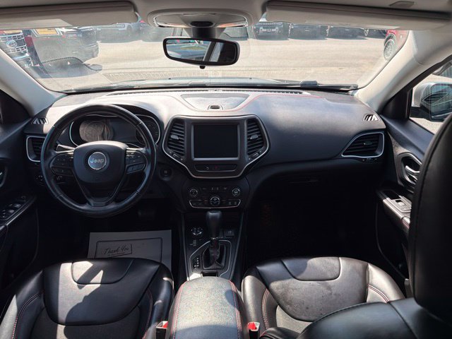 Used 2019 Jeep Cherokee Trailhawk w/ Cold Weather Group AWD/4WD image 44