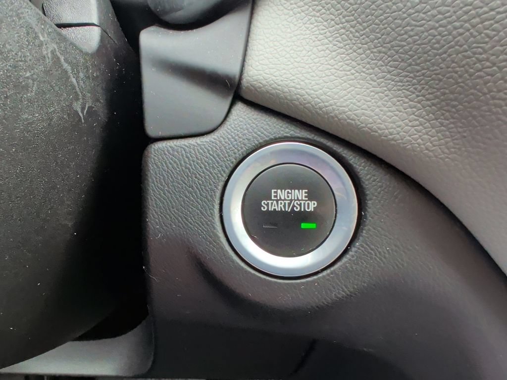 Used 2018 Chevrolet Equinox LT w/ LPO, Floor Liner Package AWD/4WD image 23