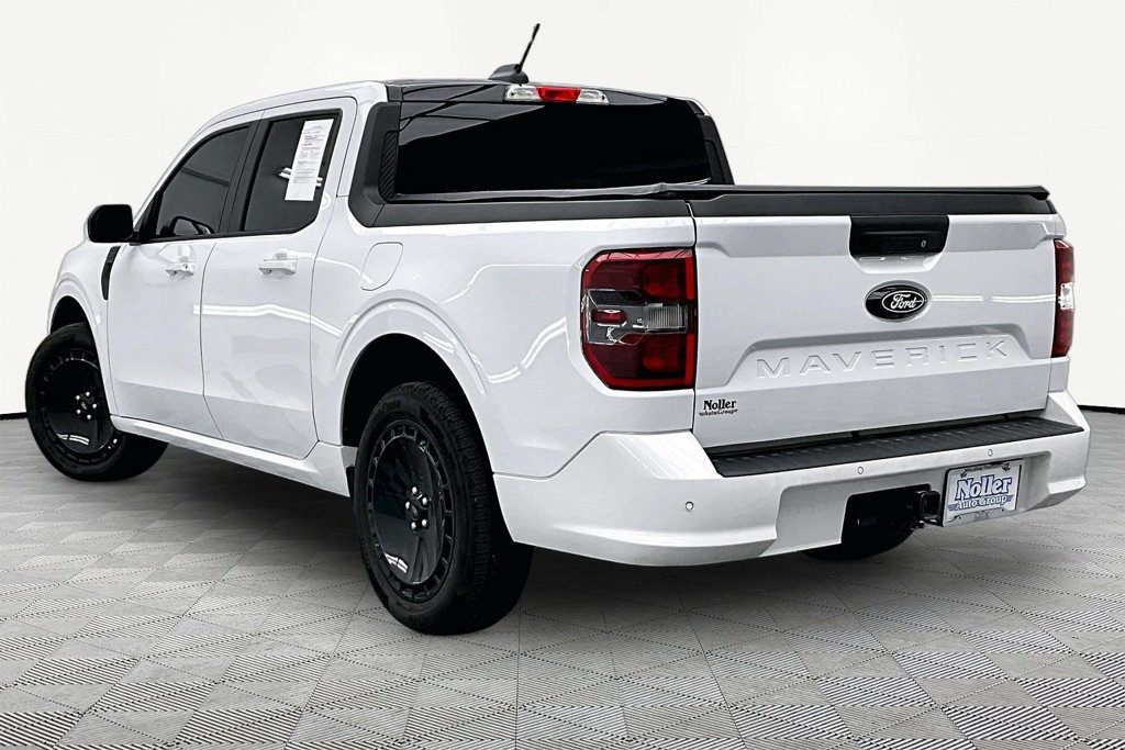 Certified 2025 Ford Maverick Lobo AWD/4WD image 13