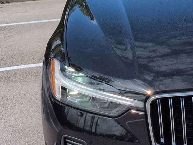 Used 2022 Volvo XC60 B5 Inscription w/ Advanced Package image 10