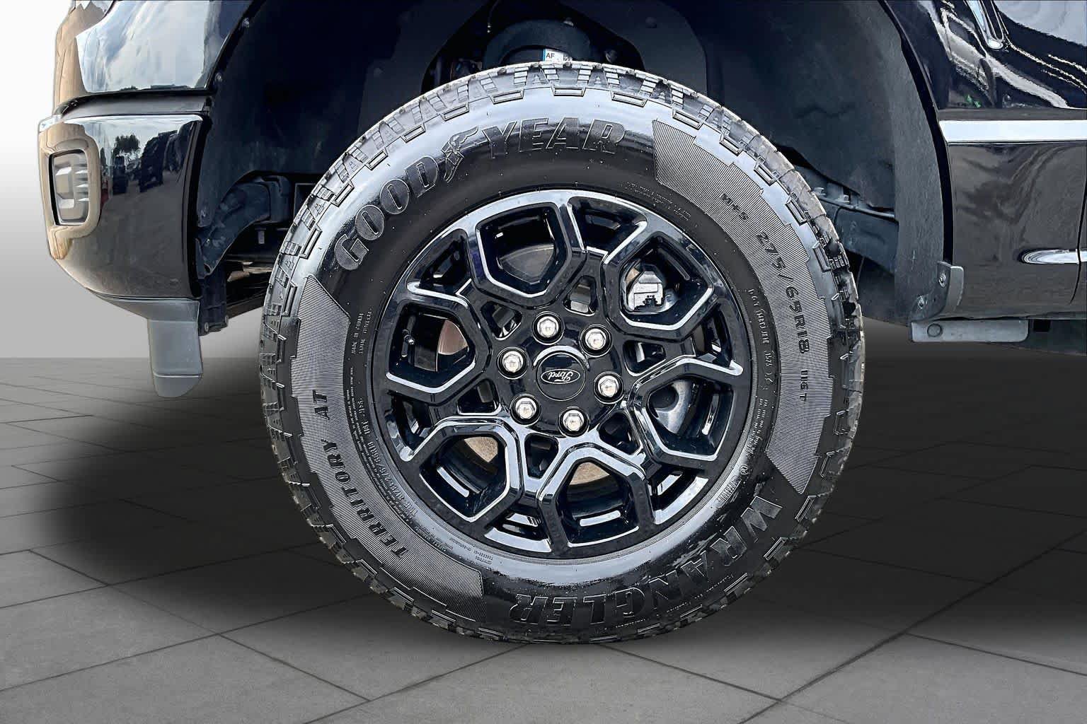 Certified 2025 Ford F150 STX AWD/4WD image 13