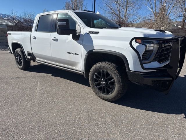 Used 2025 Chevrolet Silverado 3500 LTZ w/ LTZ Plus Package AWD/4WD image 13