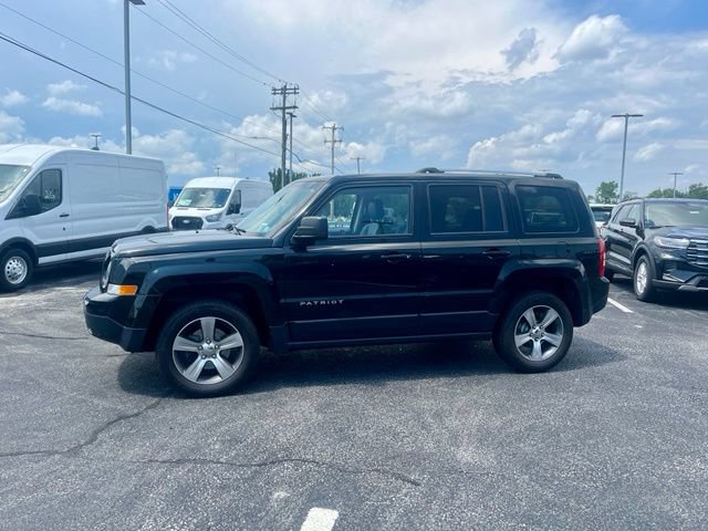 Used 2017 Jeep Patriot High Altitude AWD/4WD image 5